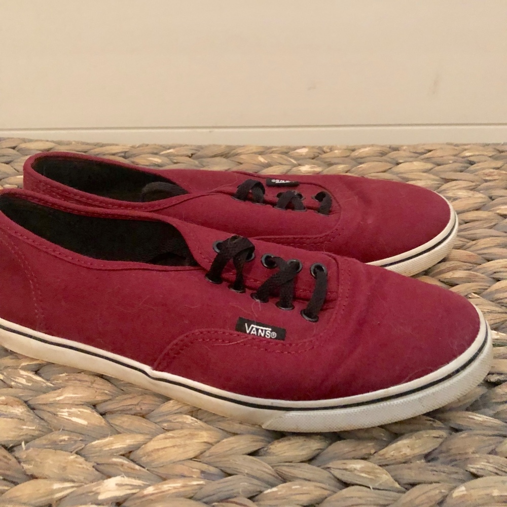 Maroon Vans Authentic - Picture 3 of 3
